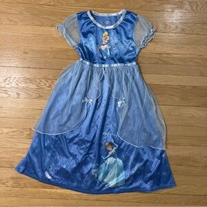 Girls Disney Cinderella Nightgown Dress Sz 5T Pajamas, PJs, Princess, Toddler